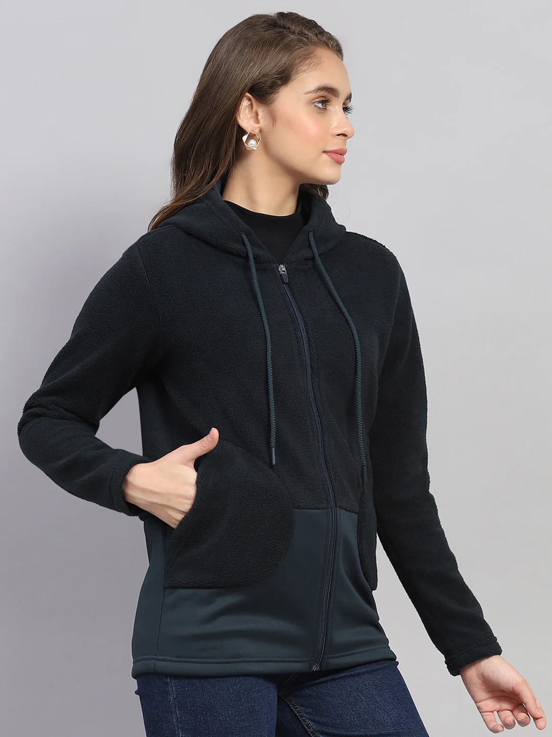 Rock.it Women Green Solid Hooded Full Sleeve Sweatshirt - Image 4