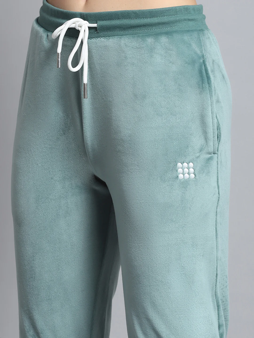 Rock.it Women Green Solid Hooded Full Sleeve Tracksuit - Image 8
