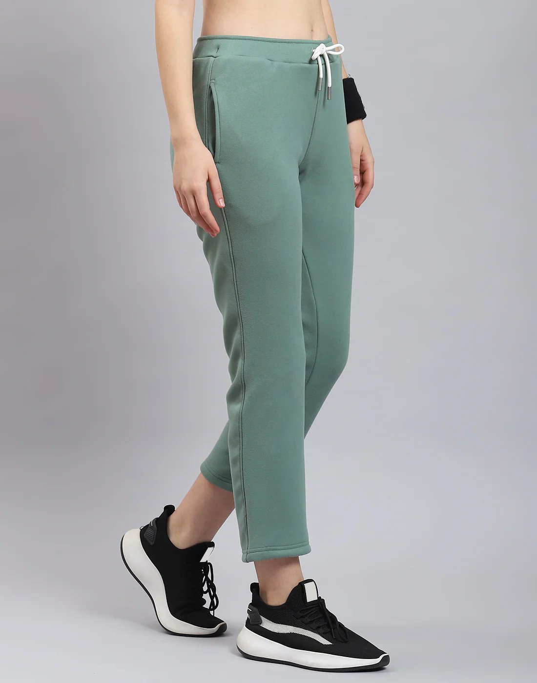 Rock.it Women Green Solid Regular Fit Winter Lower - Image 4