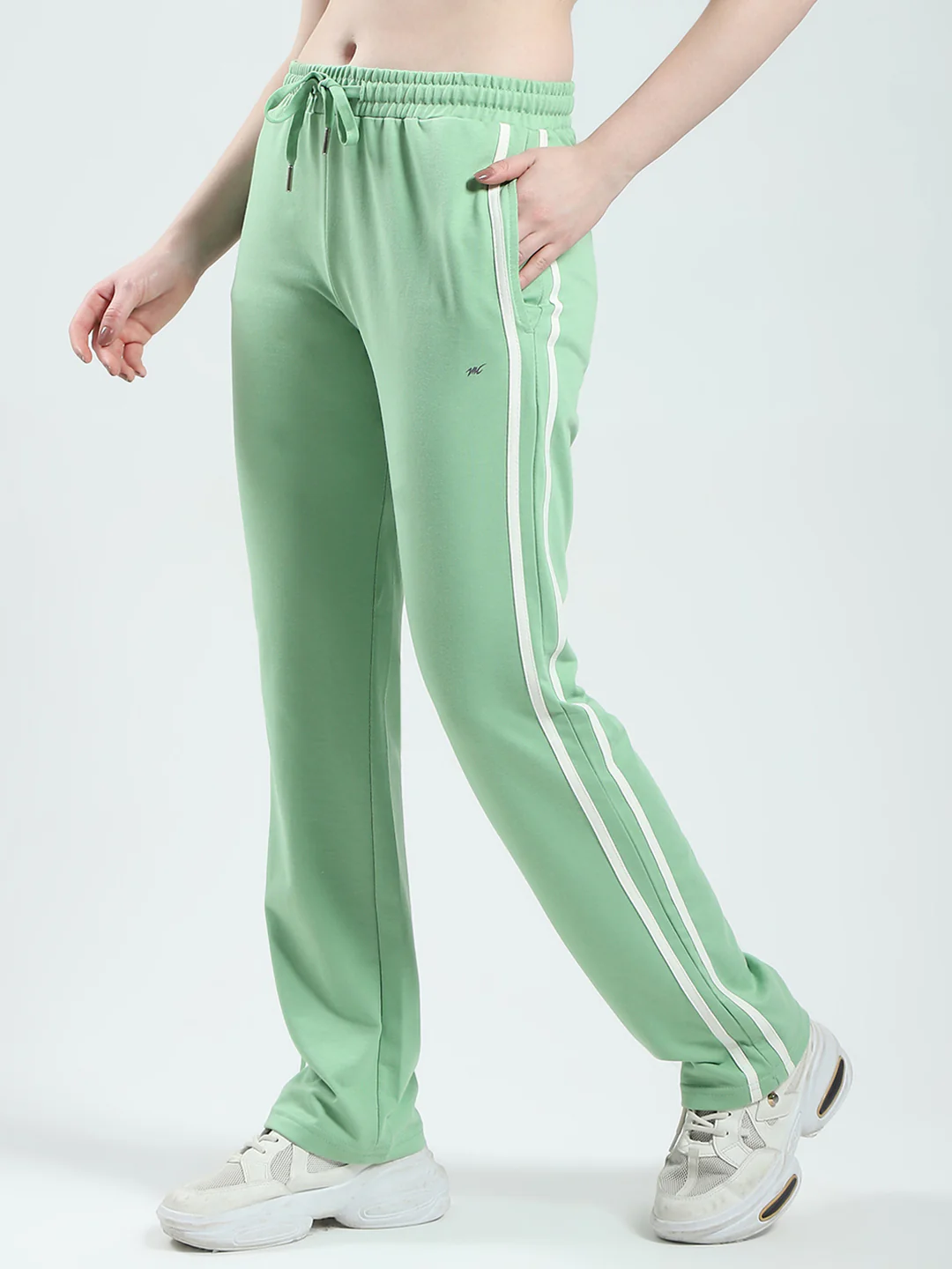 Women Green Solid Regular Fit Lower - Image 3