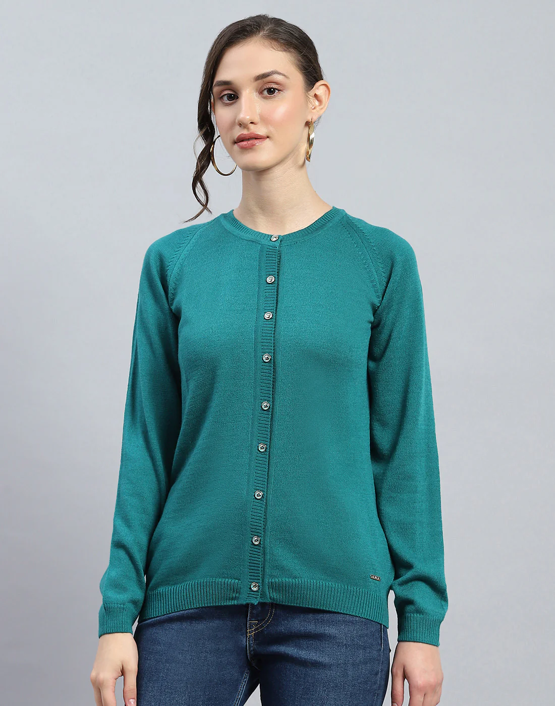 Women Green Solid Round Neck Full Sleeve Cardigan - Image 2
