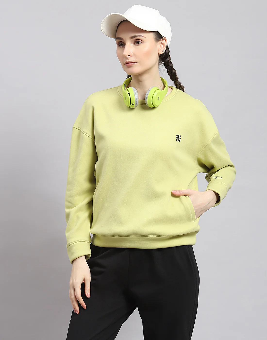 Rock.it Women Green Solid Round Neck Full Sleeve Sweatshirt - Image 6