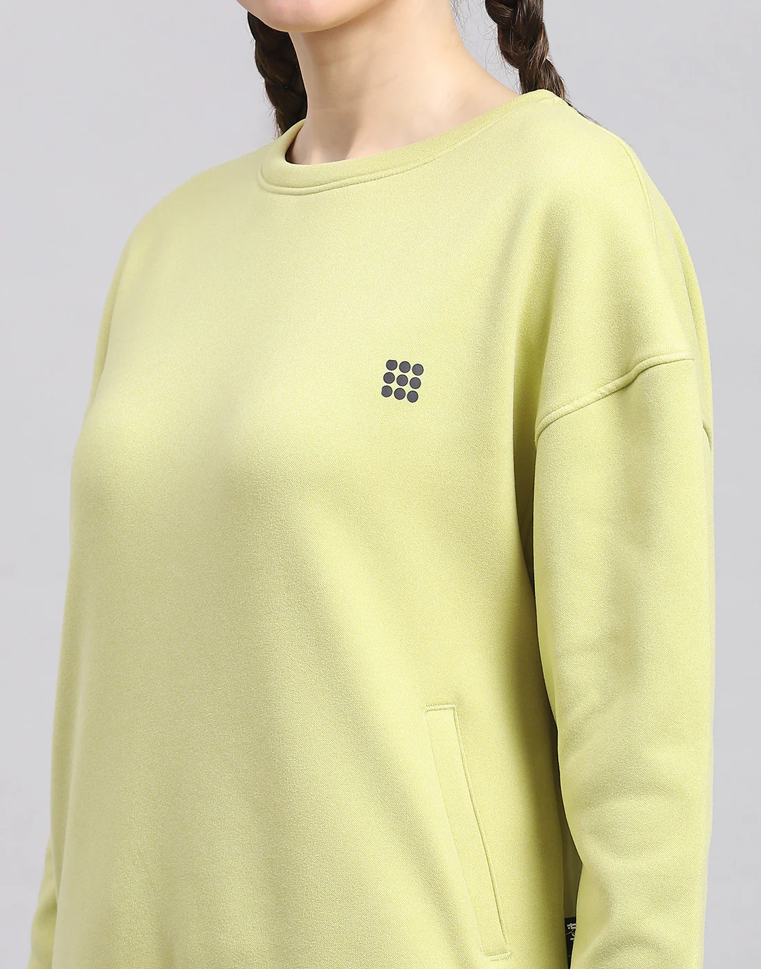 Rock.it Women Green Solid Round Neck Full Sleeve Sweatshirt - Image 7