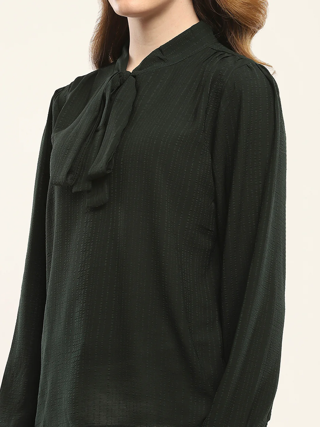 Women Green Solid Round Neck Full Sleeve Winte Top - Image 6