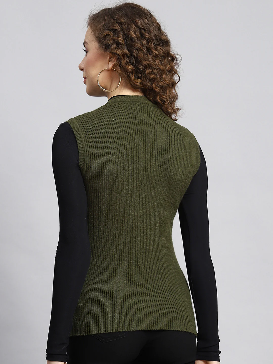 Women Green Solid Sceavy - Image 5