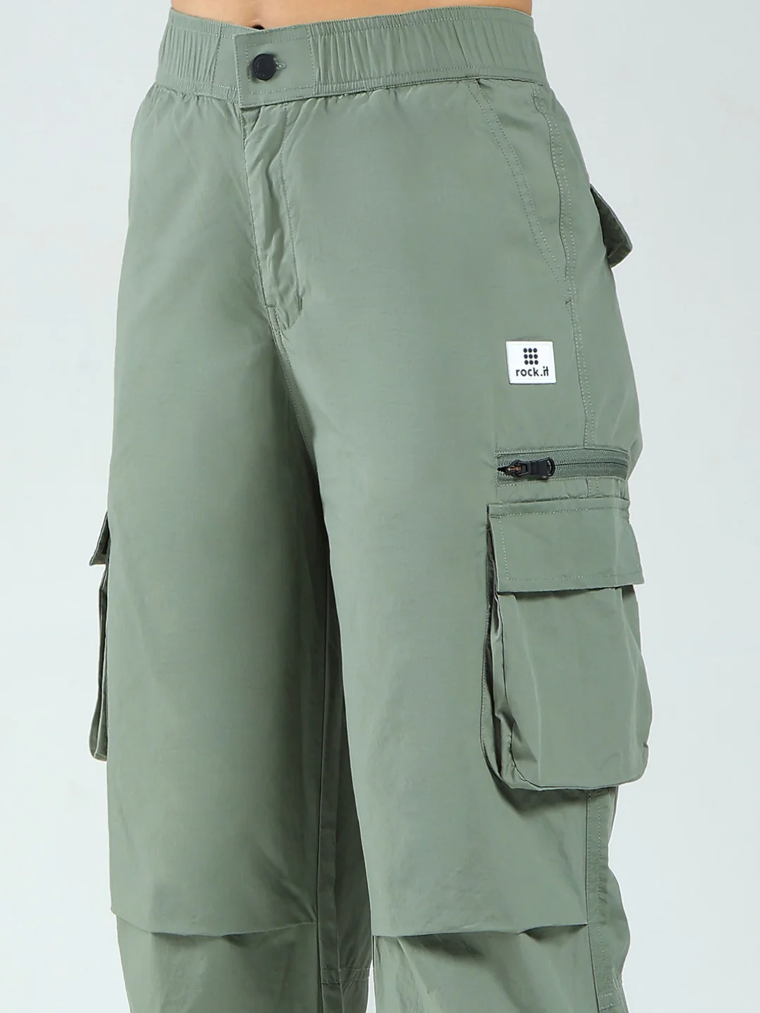 Rock.it Women Green Solid Straight Fit Cargo - Image 6