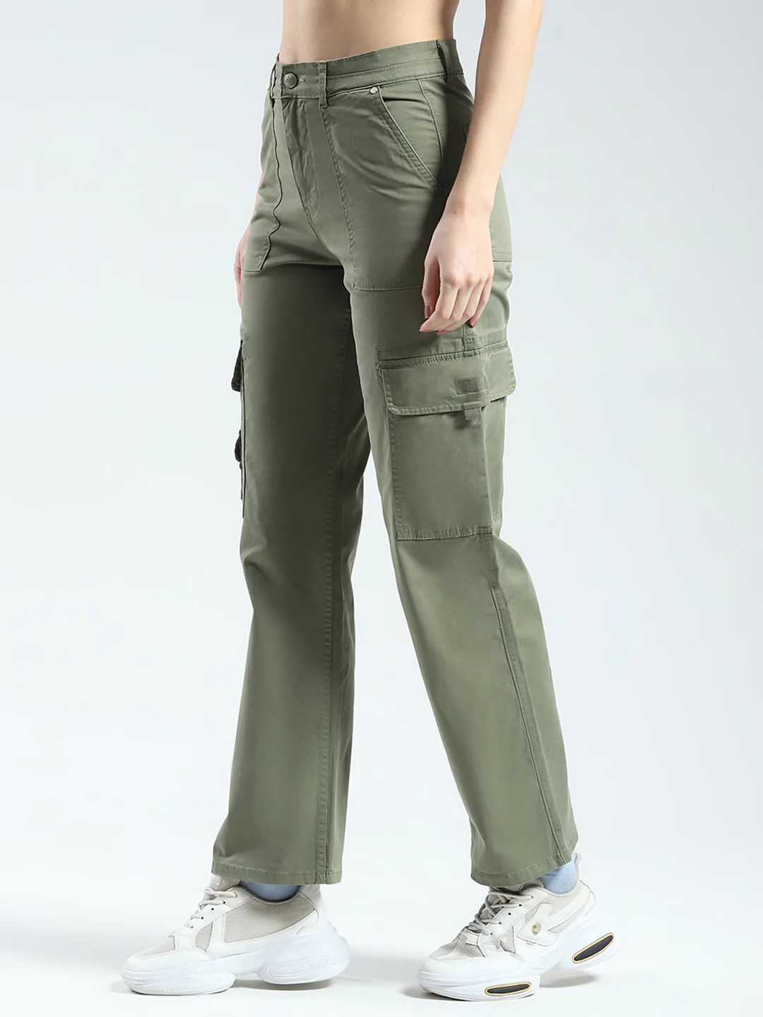 Women Green Solid Straight Fit Cargo - Image 3
