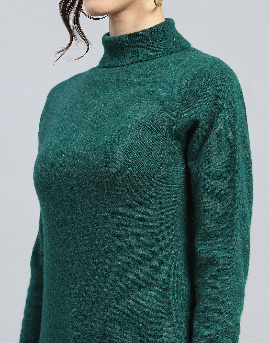Women Green Solid Turtle Neck Full Sleeve Winter Top - Image 6