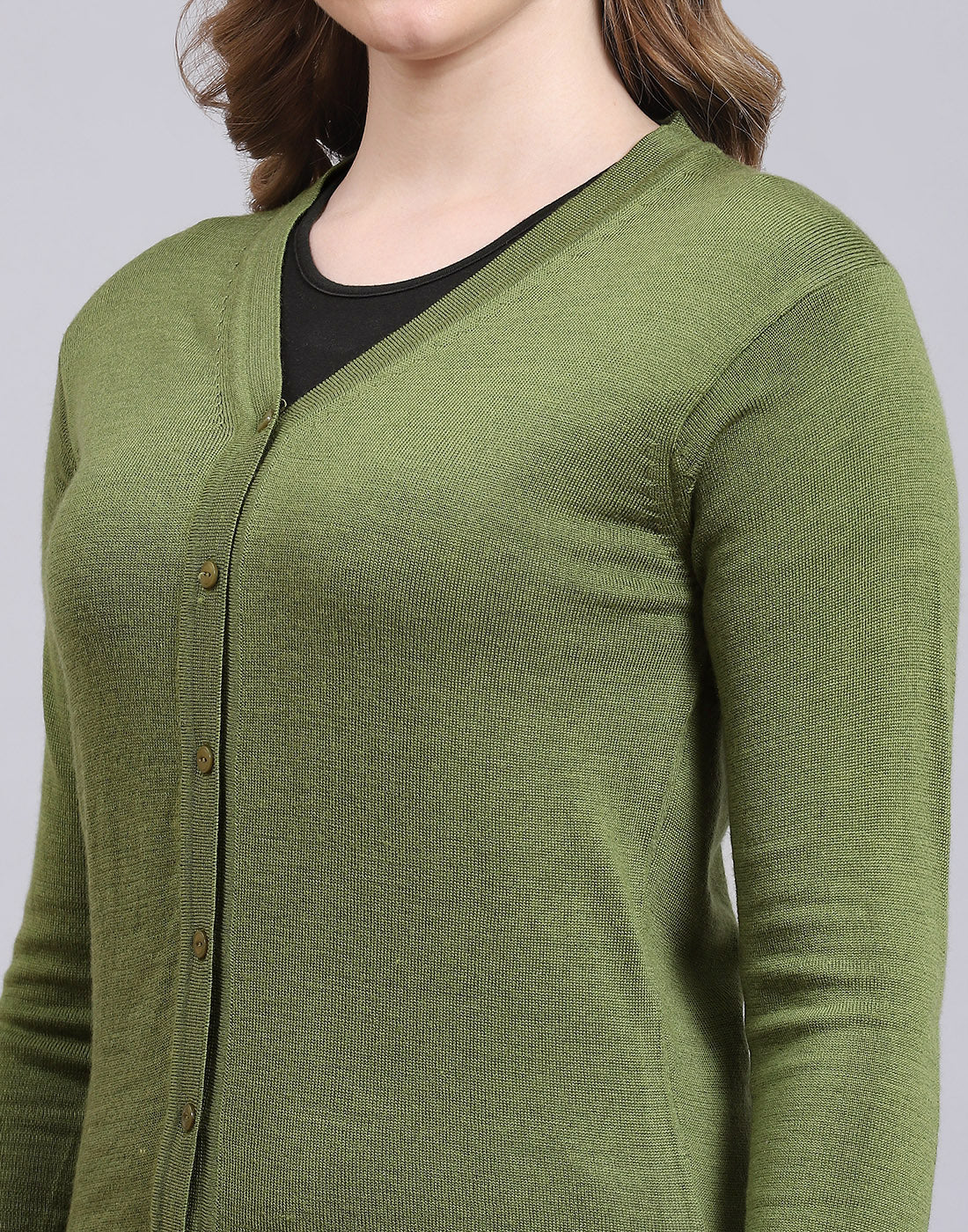 Women Green Solid V Neck Full Sleeve Cardigan - Image 7