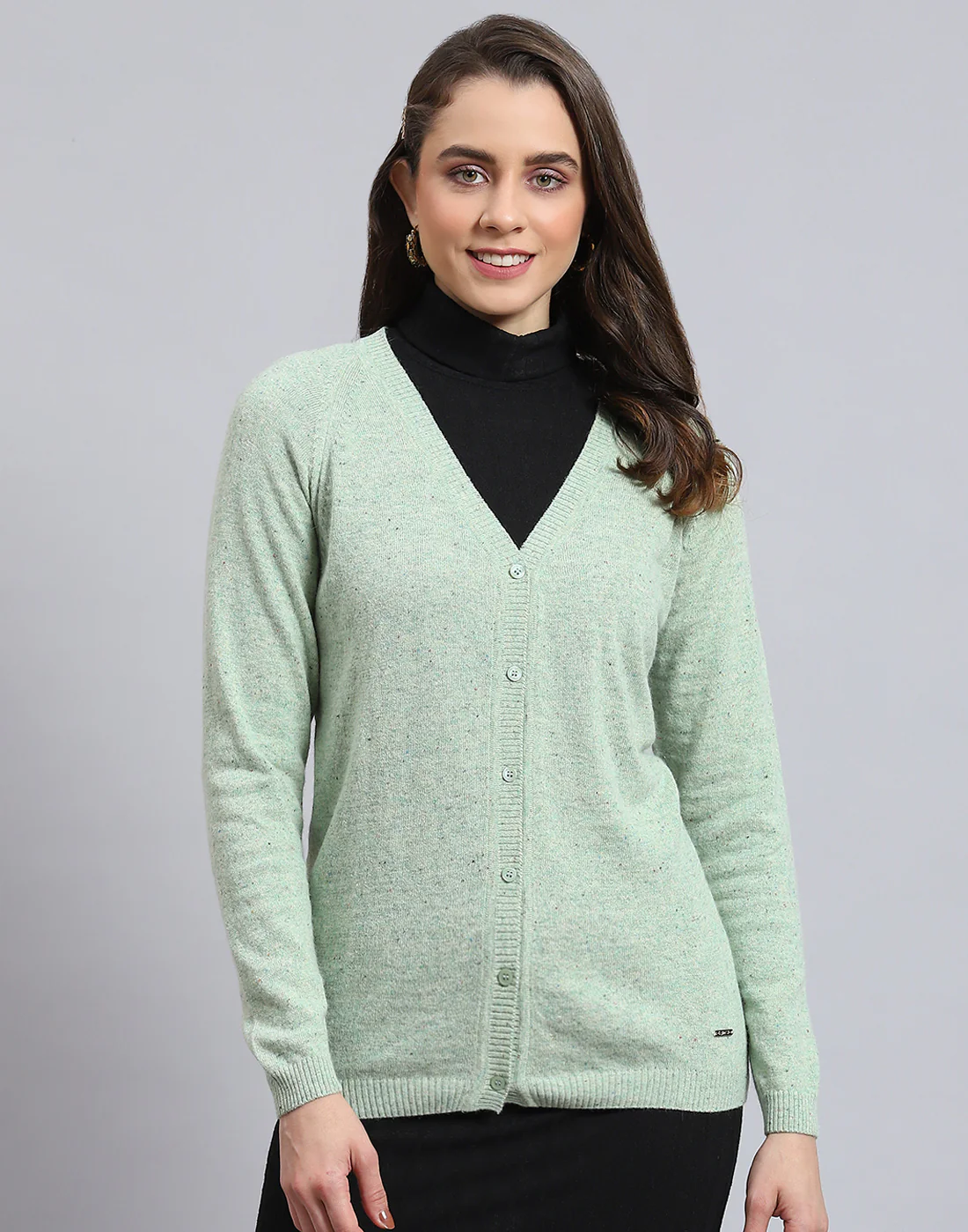 Women Green Solid V Neck Full Sleeve Cardigan - Image 2
