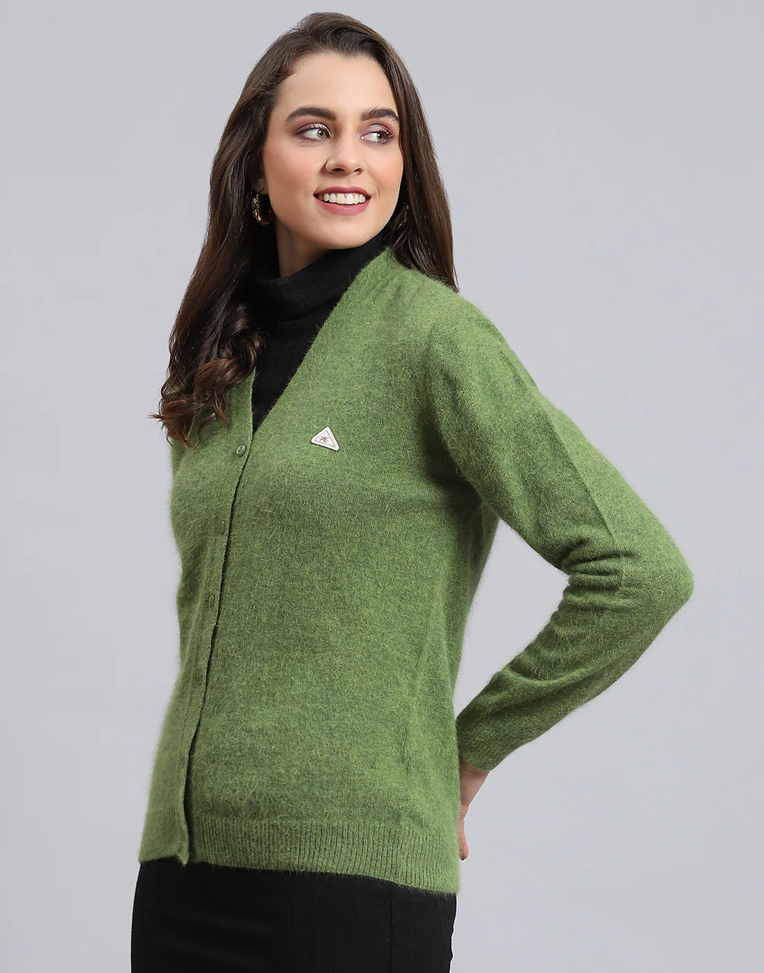 Women Green Solid V Neck Full Sleeve Cardigan - Image 3