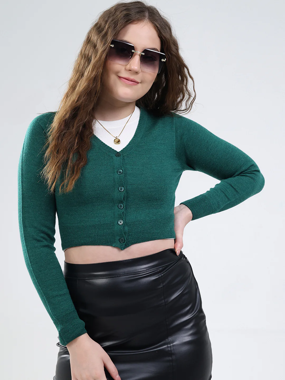 Women Green Solid V Neck Full Sleeve Cardigan - Image 6