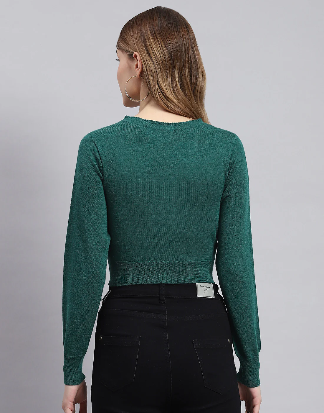Women Green Solid V Neck Full Sleeve Sweater - Image 4