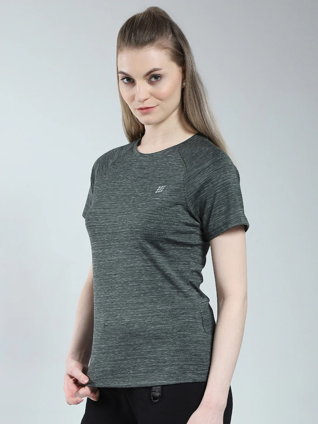 Rock.it Women Green Solid Round Neck Half Sleeve Top - Image 3