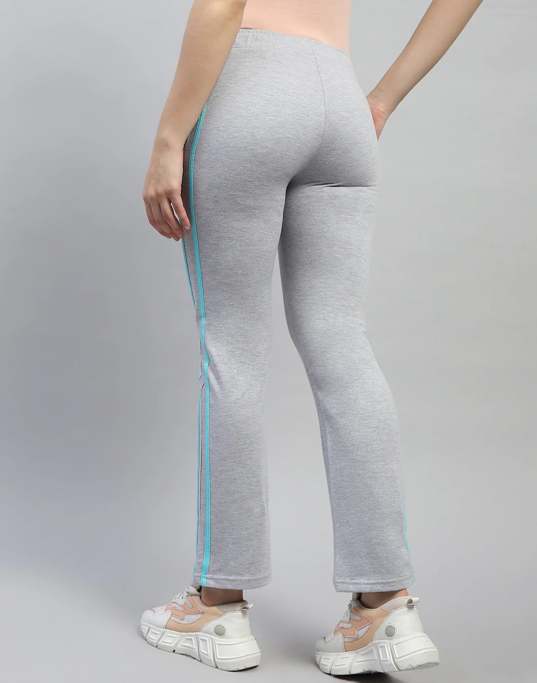 Women Grey Melange Solid Regular Fit Lower - Image 5