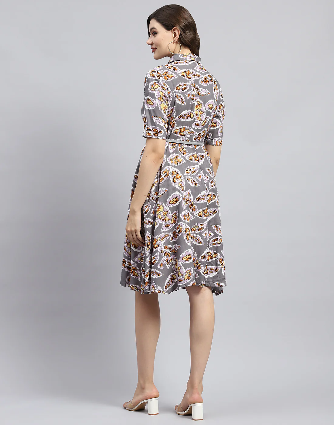Women Grey Printed Collar Half Sleeve Dress - Image 2