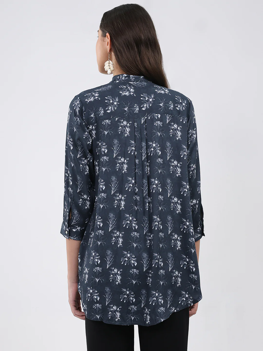 Women Grey Printed Round Neck 3/4th Sleeve Winter Kurti - Image 5