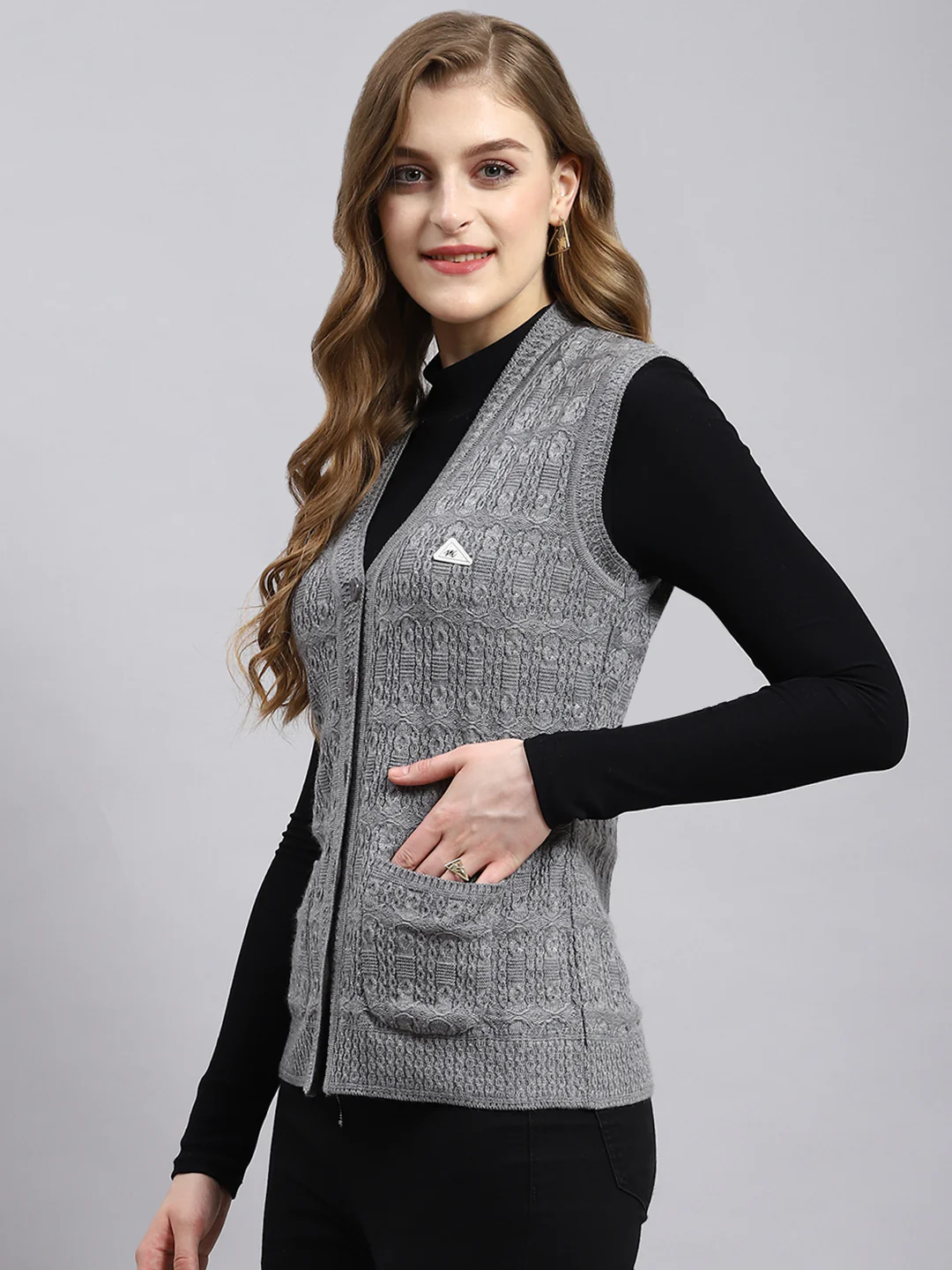 Women Grey Self Cardigan - Image 3