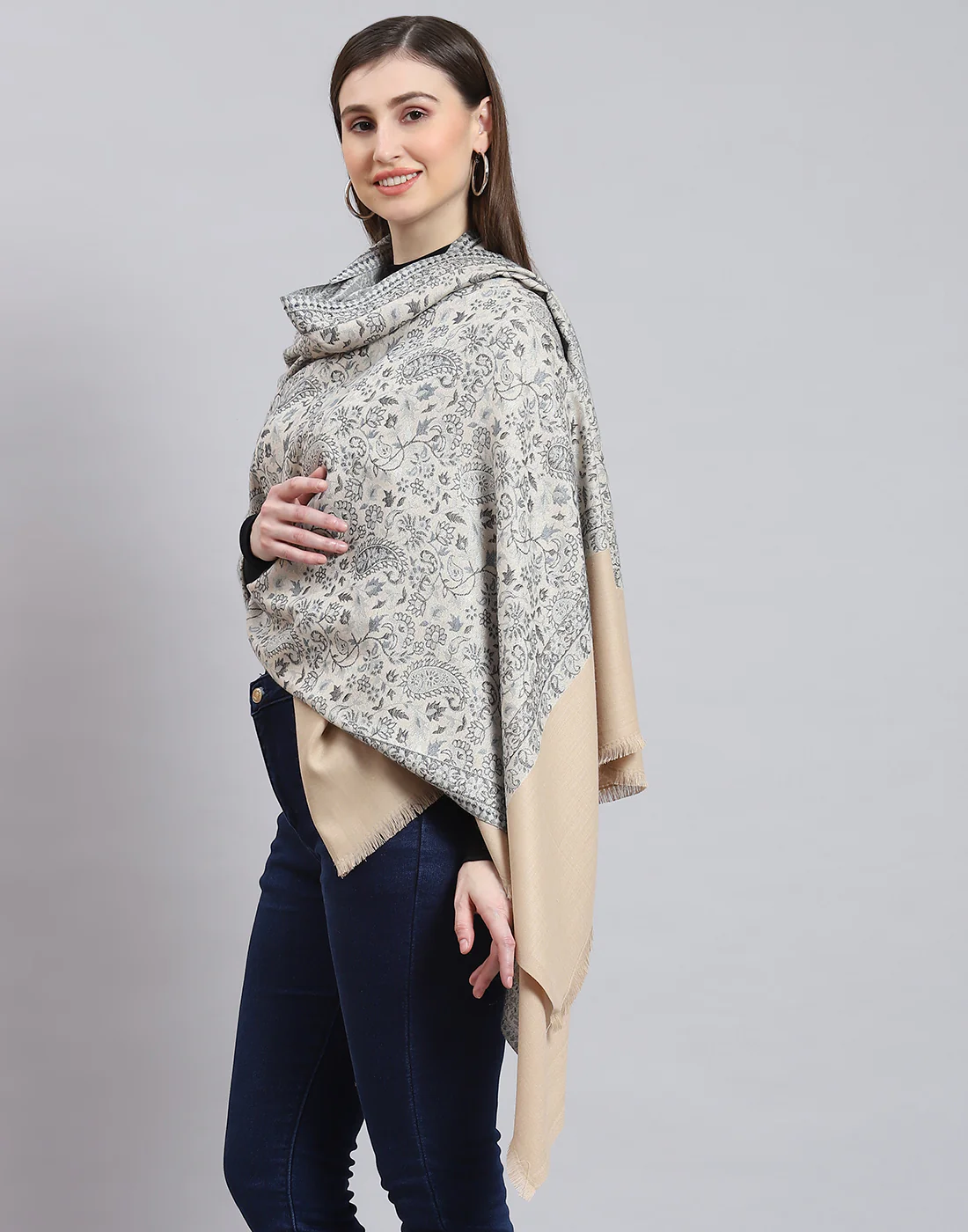 Women Grey Self Design Shawl - Image 3