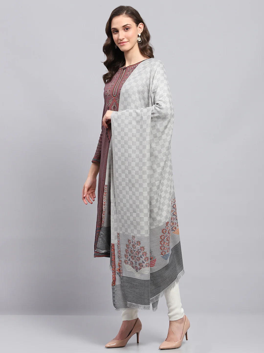 Women Grey Self Design Shawl - Image 3