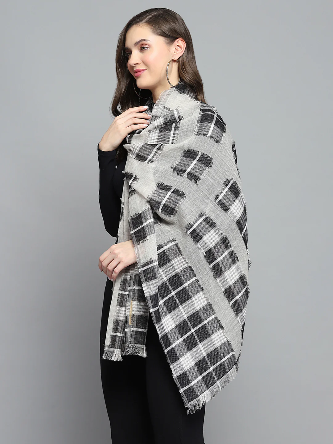Women Grey Self Design Stole - Image 4