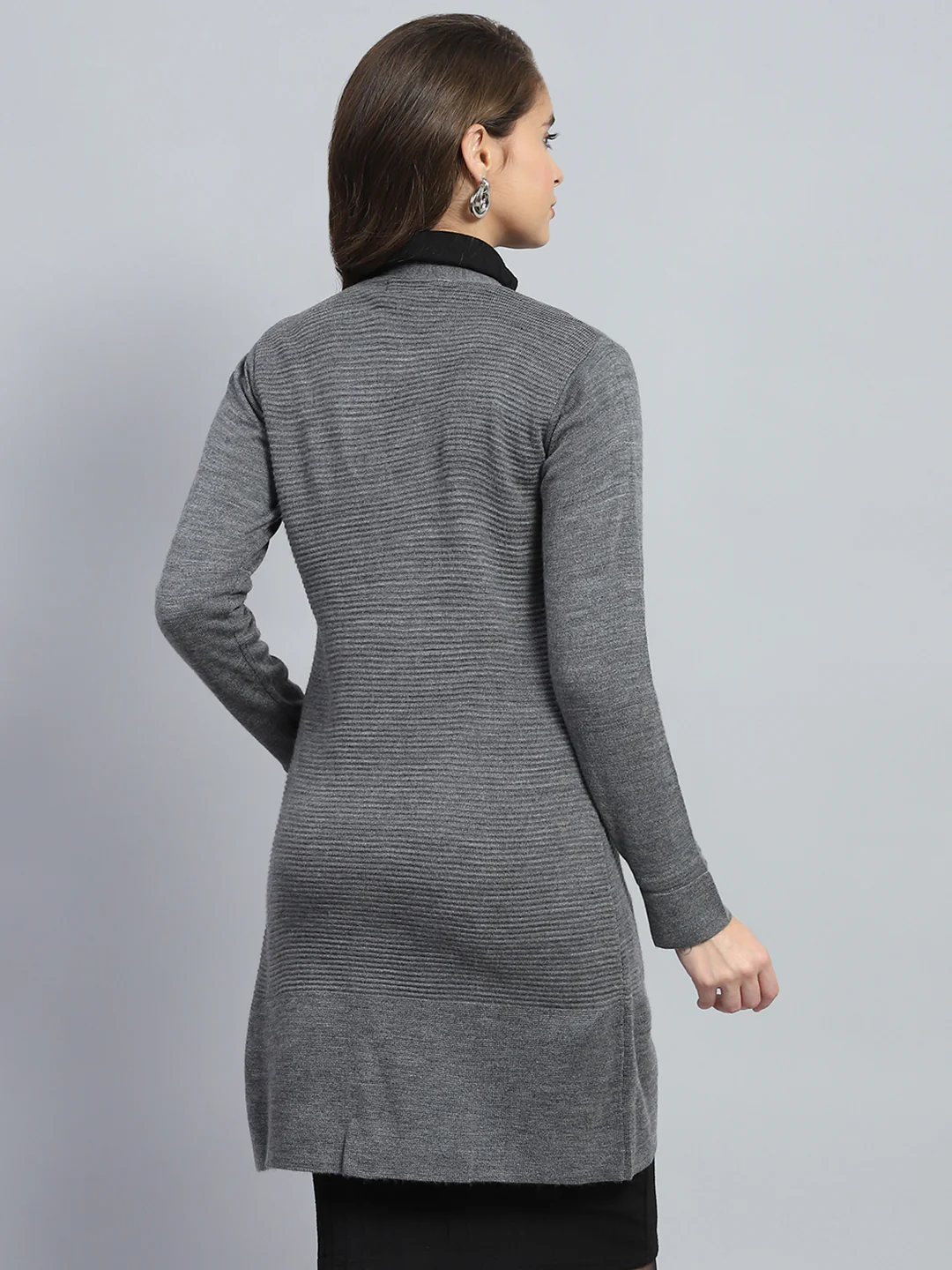 Women Grey Self Design V Neck Full Sleeve Cardigan - Image 5
