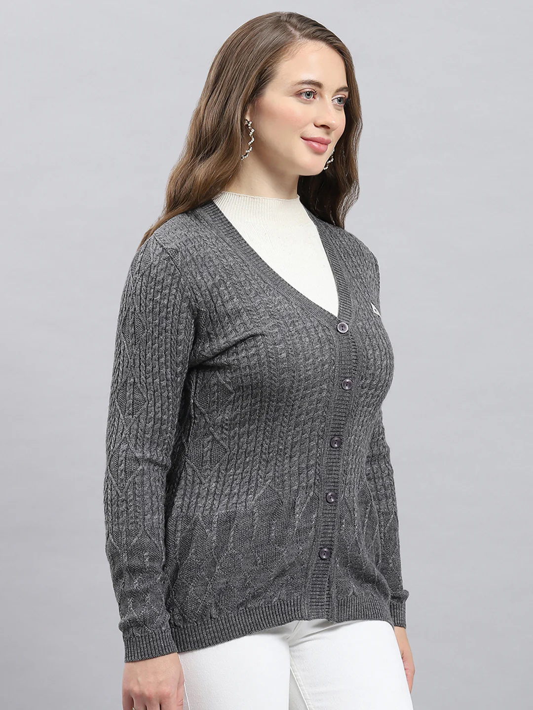 Women Grey Self Design V Neck Full Sleeve Cardigan - Image 3