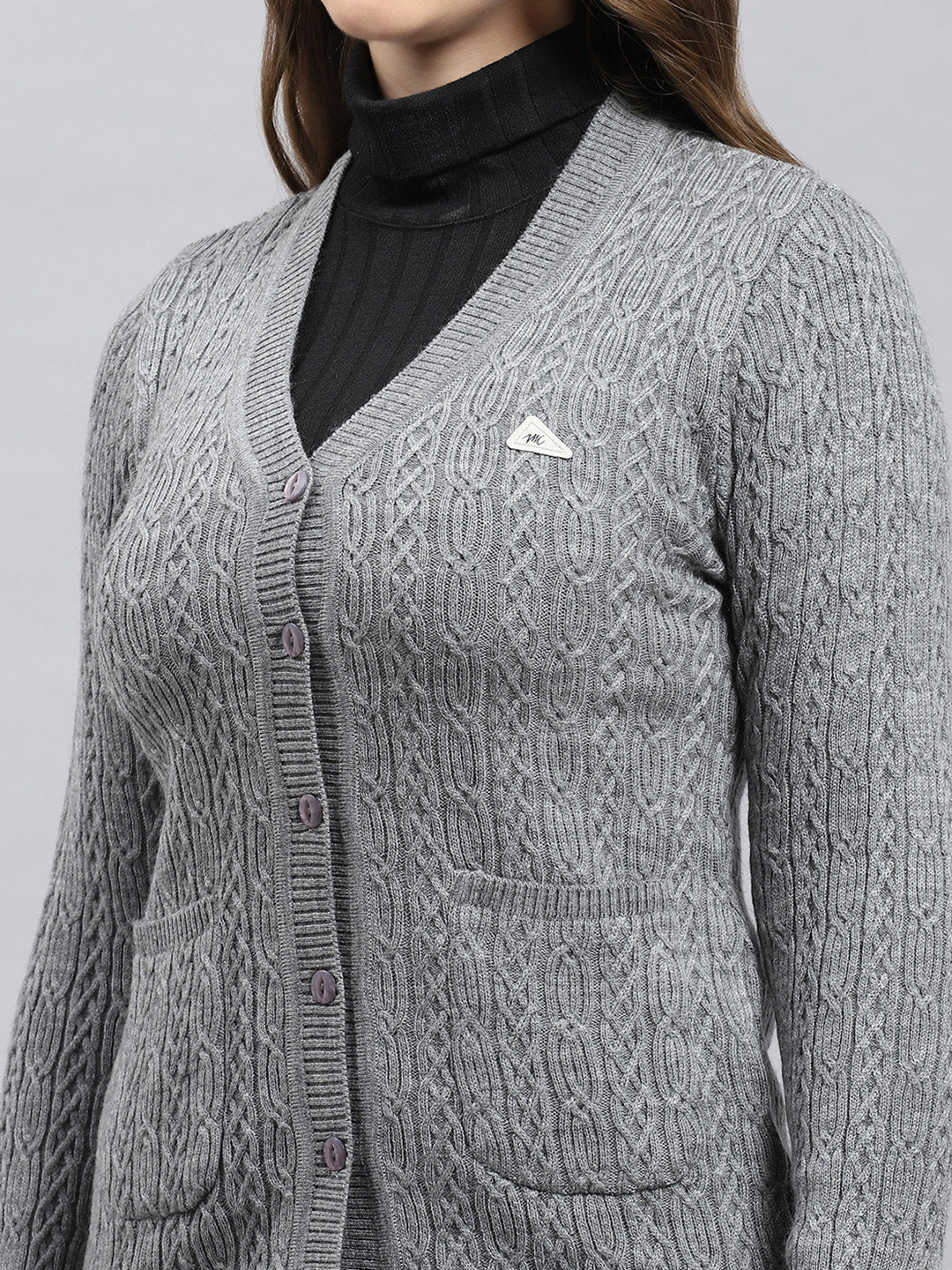 Women Grey Self Design V Neck Full Sleeve Cardigan - Image 6