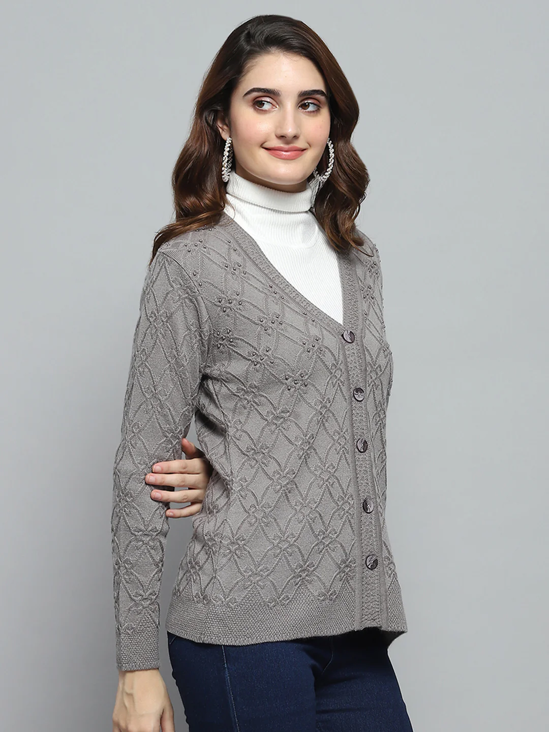 Women Grey Self Design V Neck Full Sleeve Cardigan - Image 4