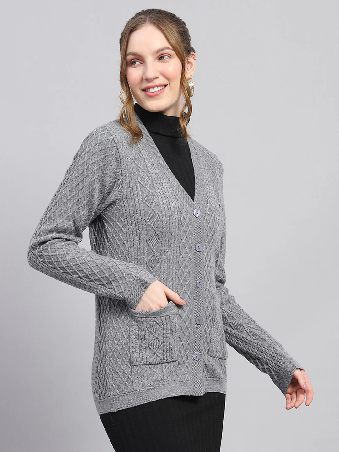 Women Grey Self Design V Neck Full Sleeve Cardigan - Image 4