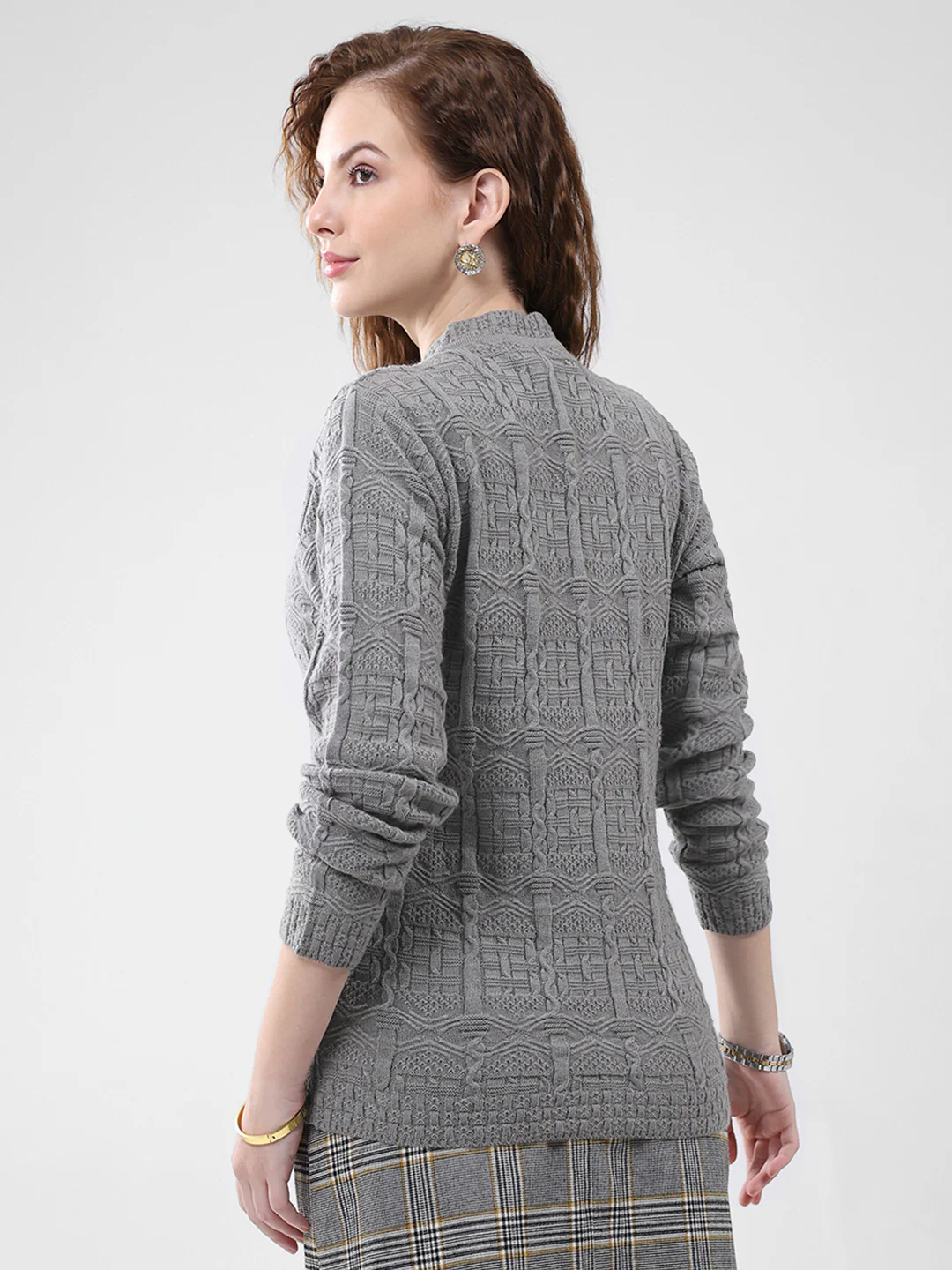 Women Grey Self Design V Neck Full Sleeve Cardigan - Image 5