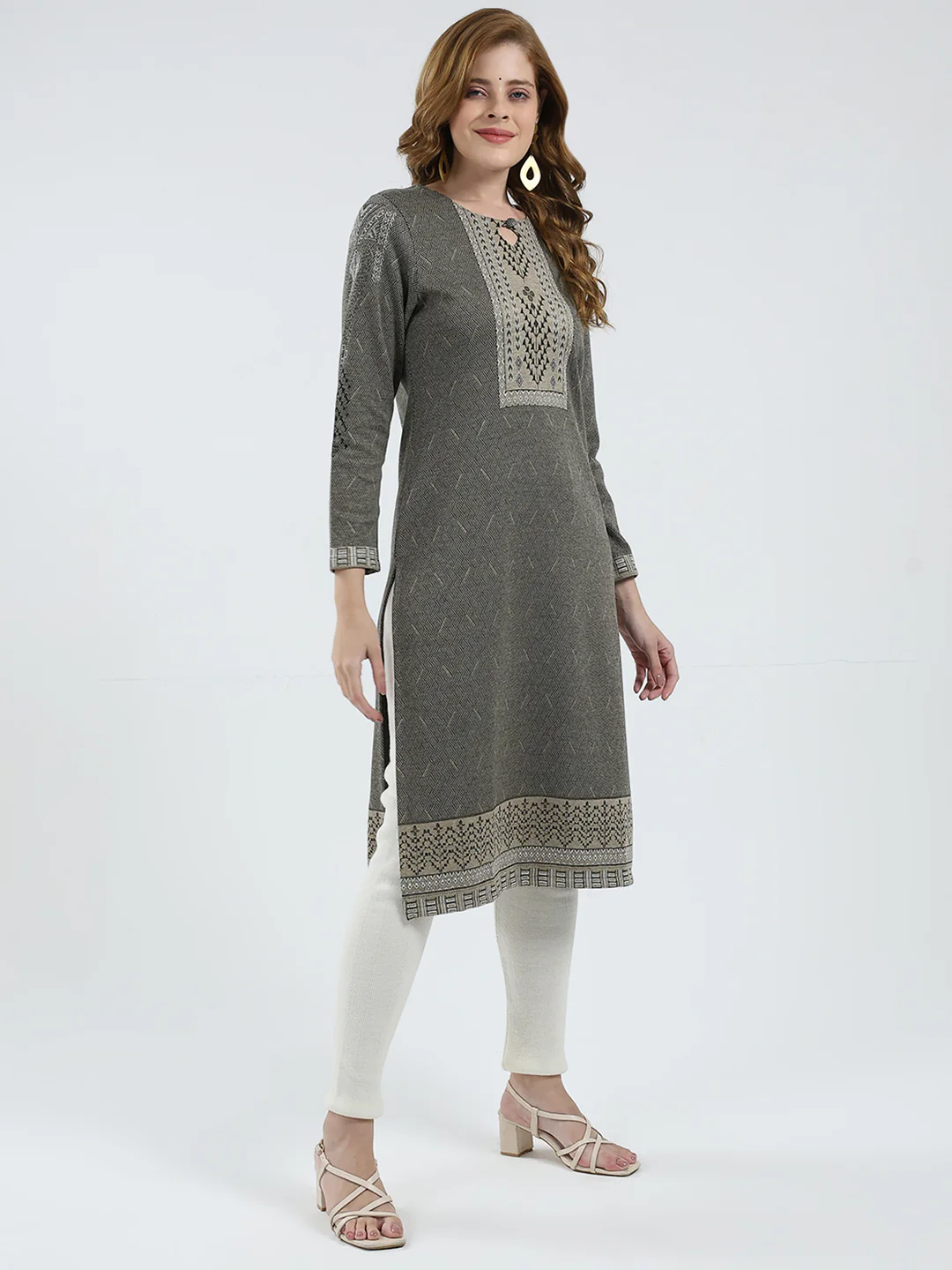 Women Grey Self Design Round Neck Full Sleeve Winter Kurti - Image 4