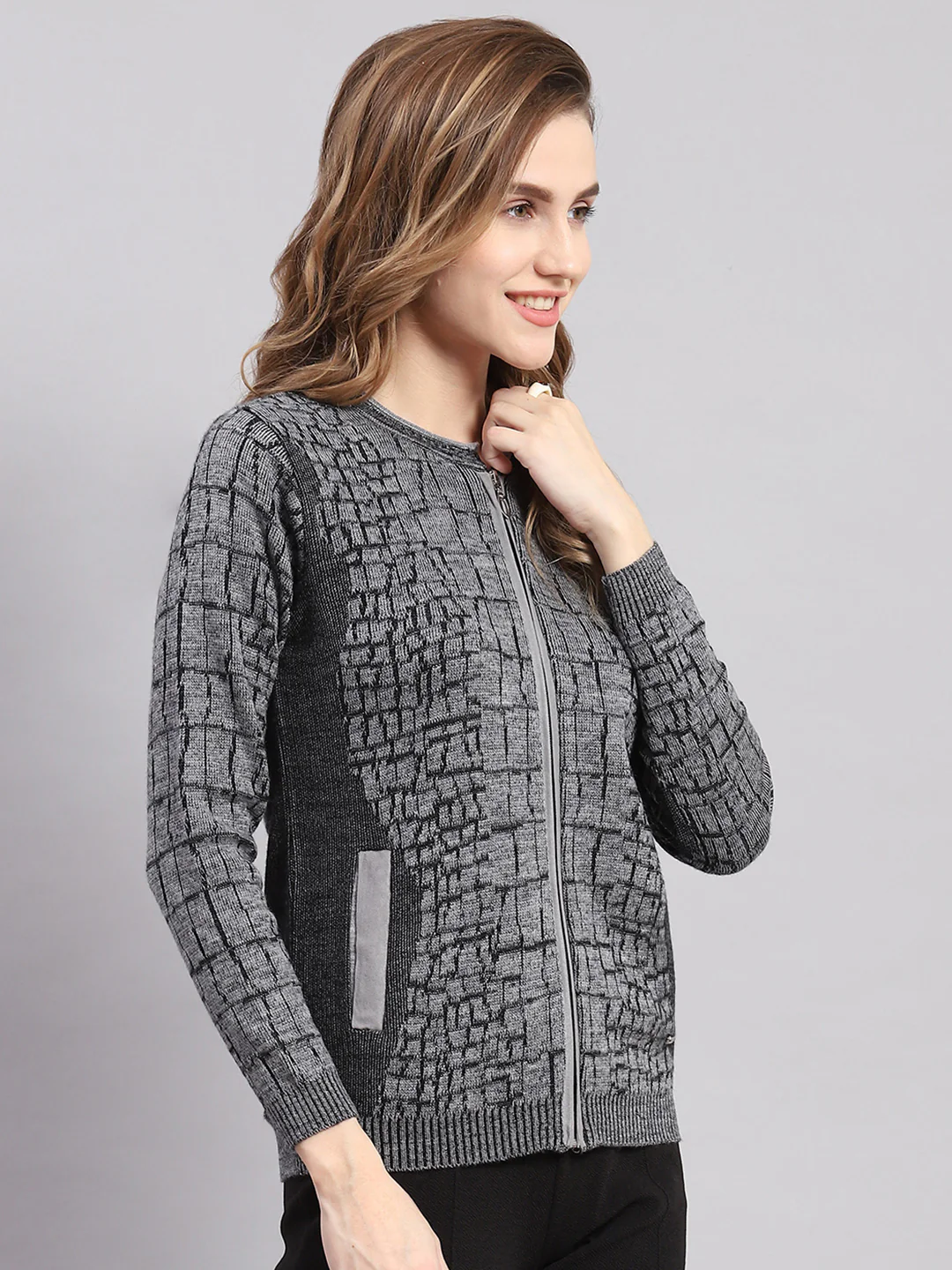 Women Grey Self Design Round Neck Full Sleeve Cardigans - Image 4