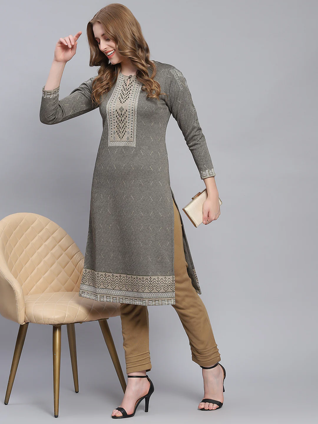 Women Grey Self Design Round Neck Full Sleeve Kurtis - Image 3