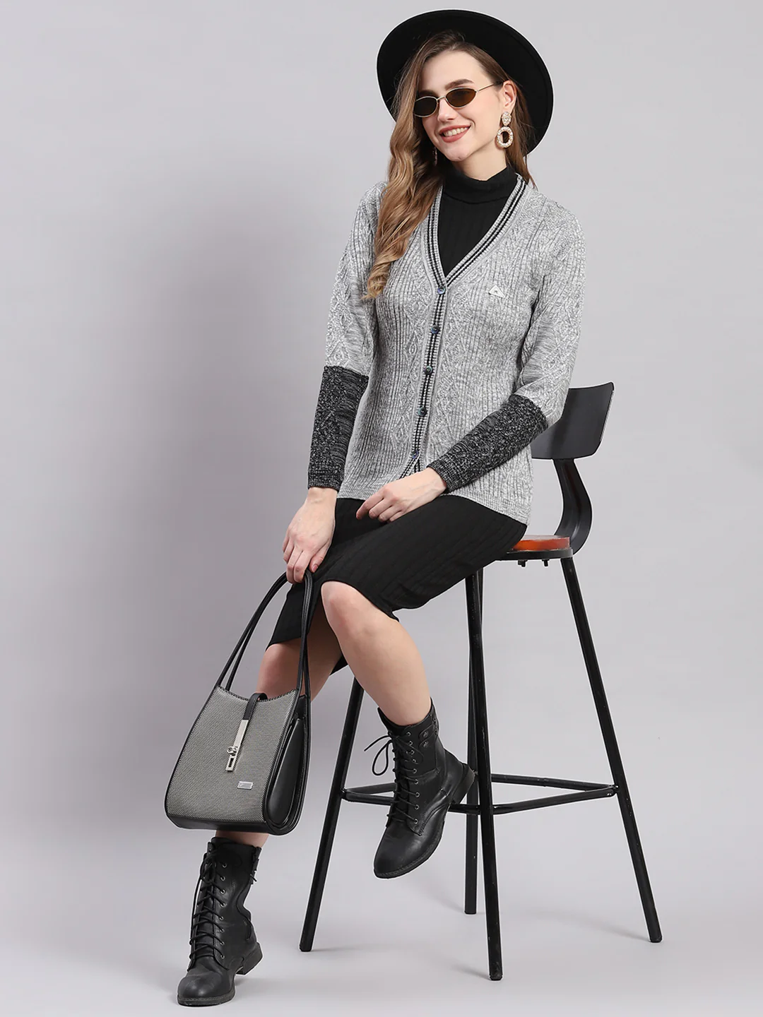 Women Grey Self Design V Neck Full Sleeve Cardigans - Image 2