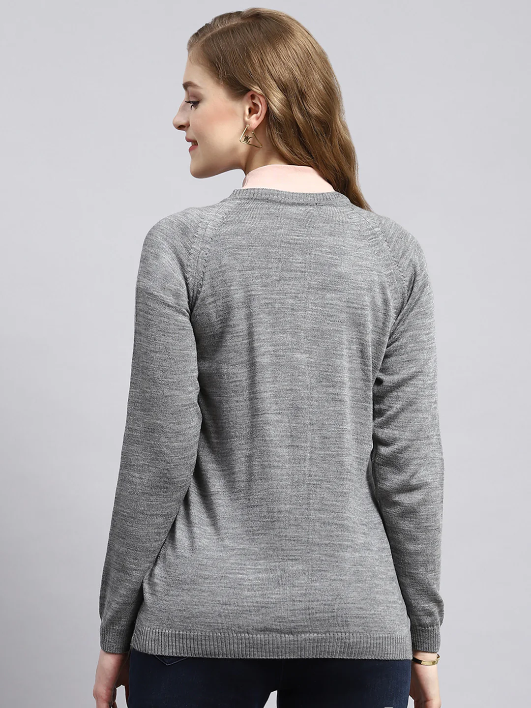 Women Grey Solid Cardigan - Image 5