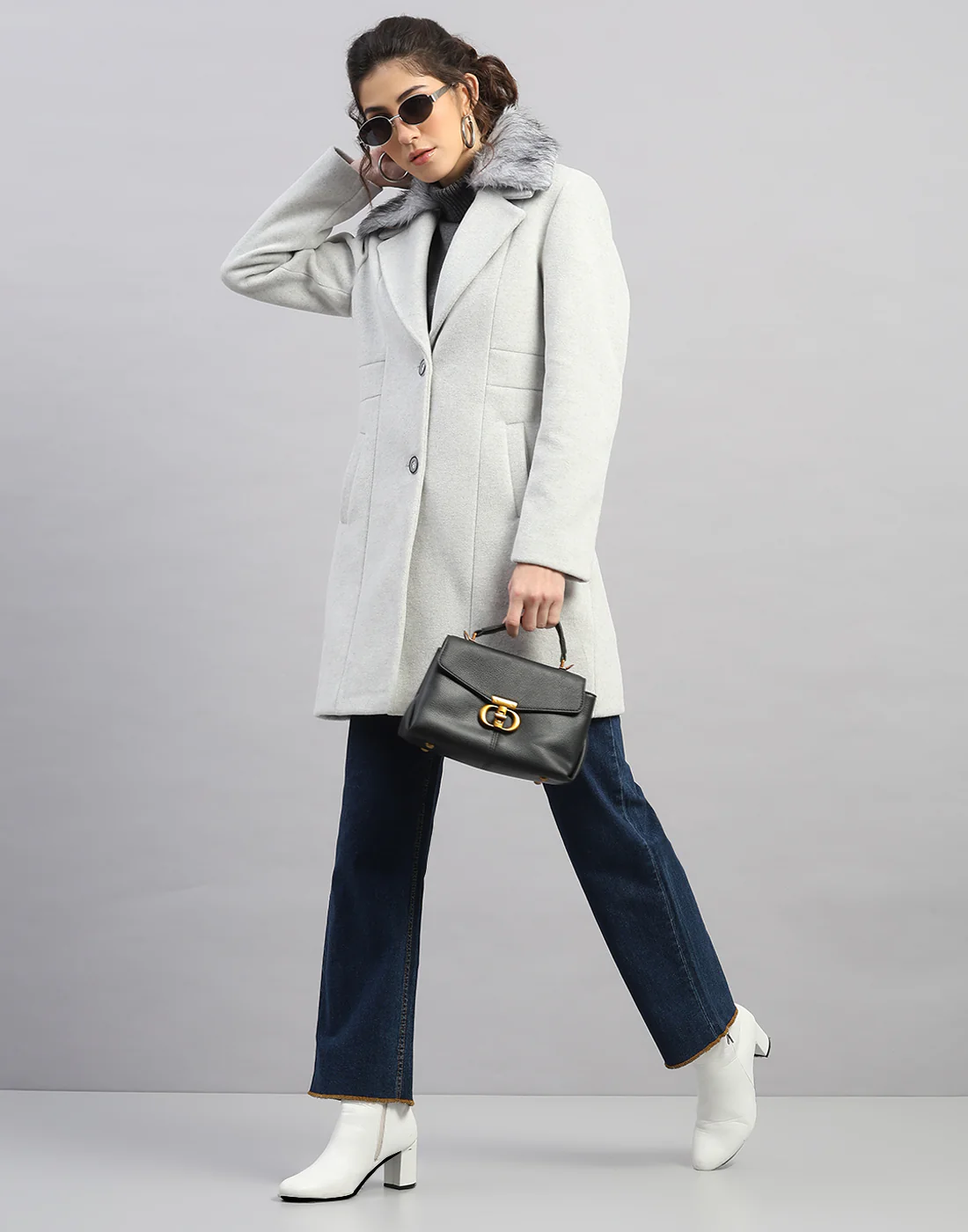 Women Grey Solid Collar Full Sleeve Coat - Image 5