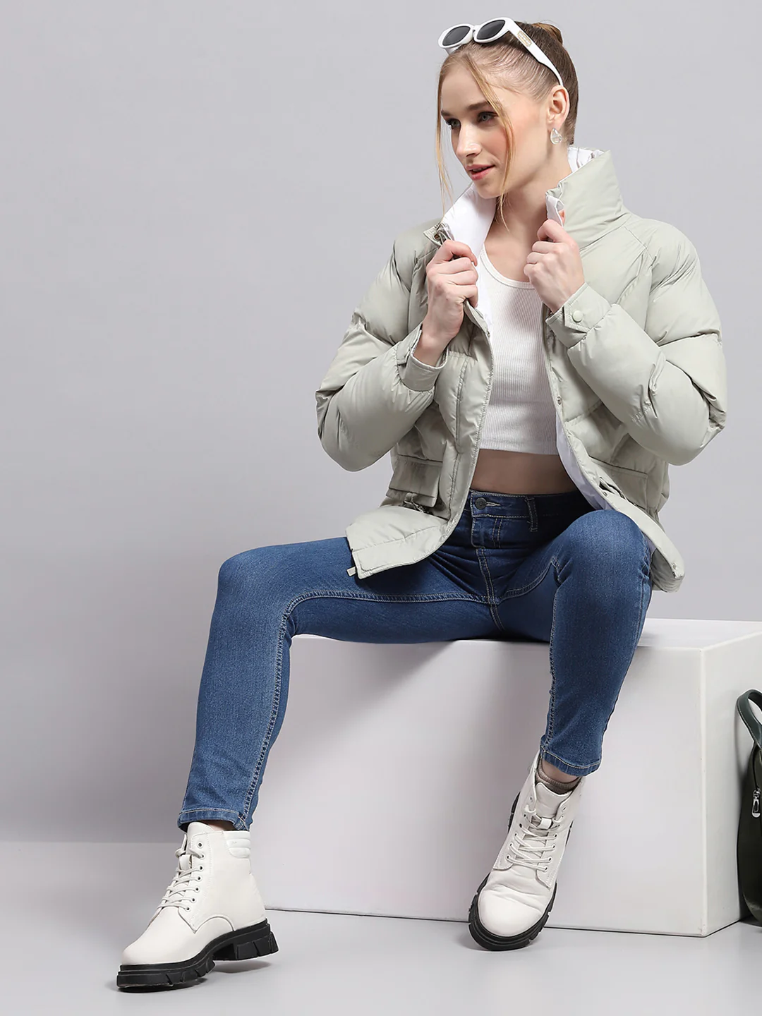 Women Grey Solid Mock Neck Full Sleeve Jacket - Image 2