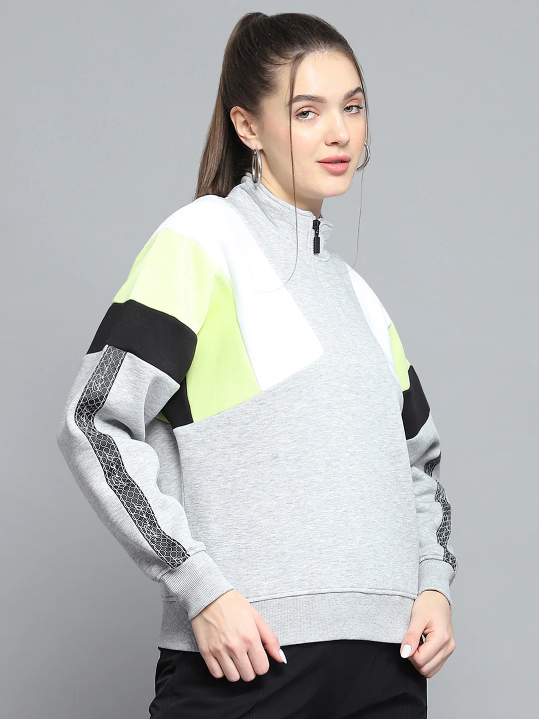 Rock.it Women Grey Solid Mock Neck Full Sleeve Sweatshirt - Image 4
