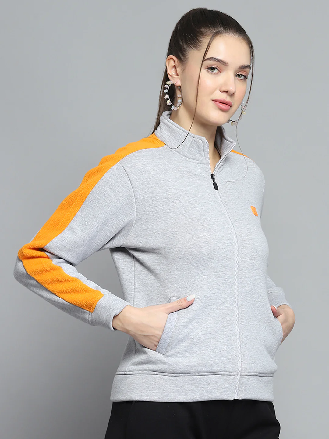 Rock.it Women Grey Solid Mock Neck Full Sleeve Sweatshirt - Image 4