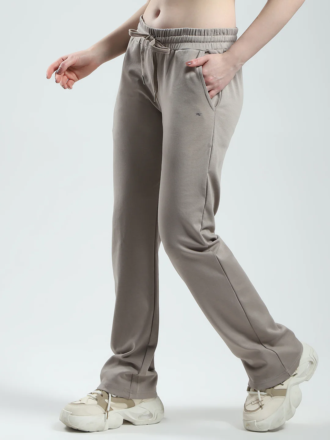 Women Grey Solid Regular Fit Lower - Image 4