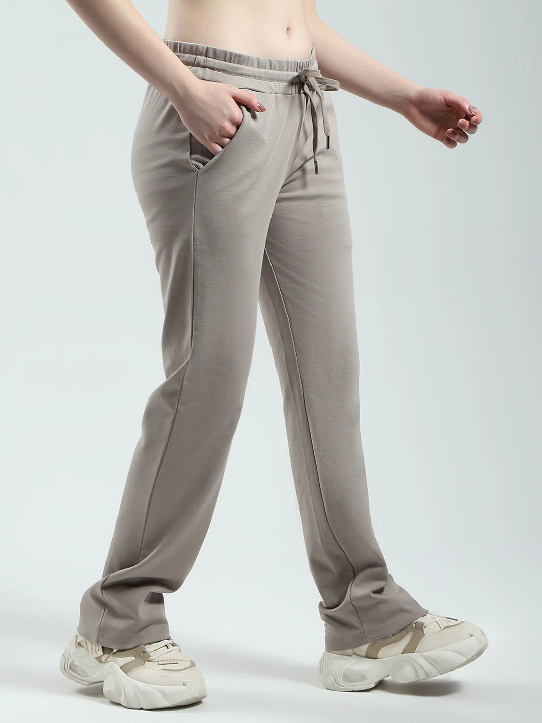 Women Grey Solid Regular Fit Lower - Image 5