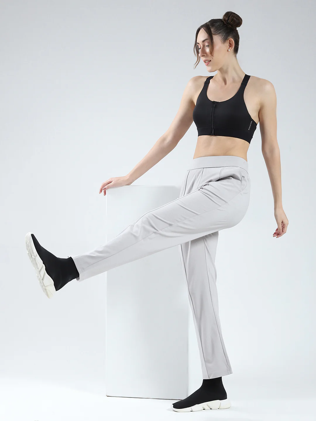 Rock.it Women Grey Solid Regular Fit Pant - Image 2