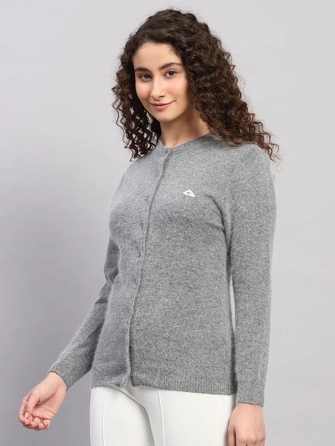 Women Grey Solid Round Neck Full Sleeve Cardigan - Image 3