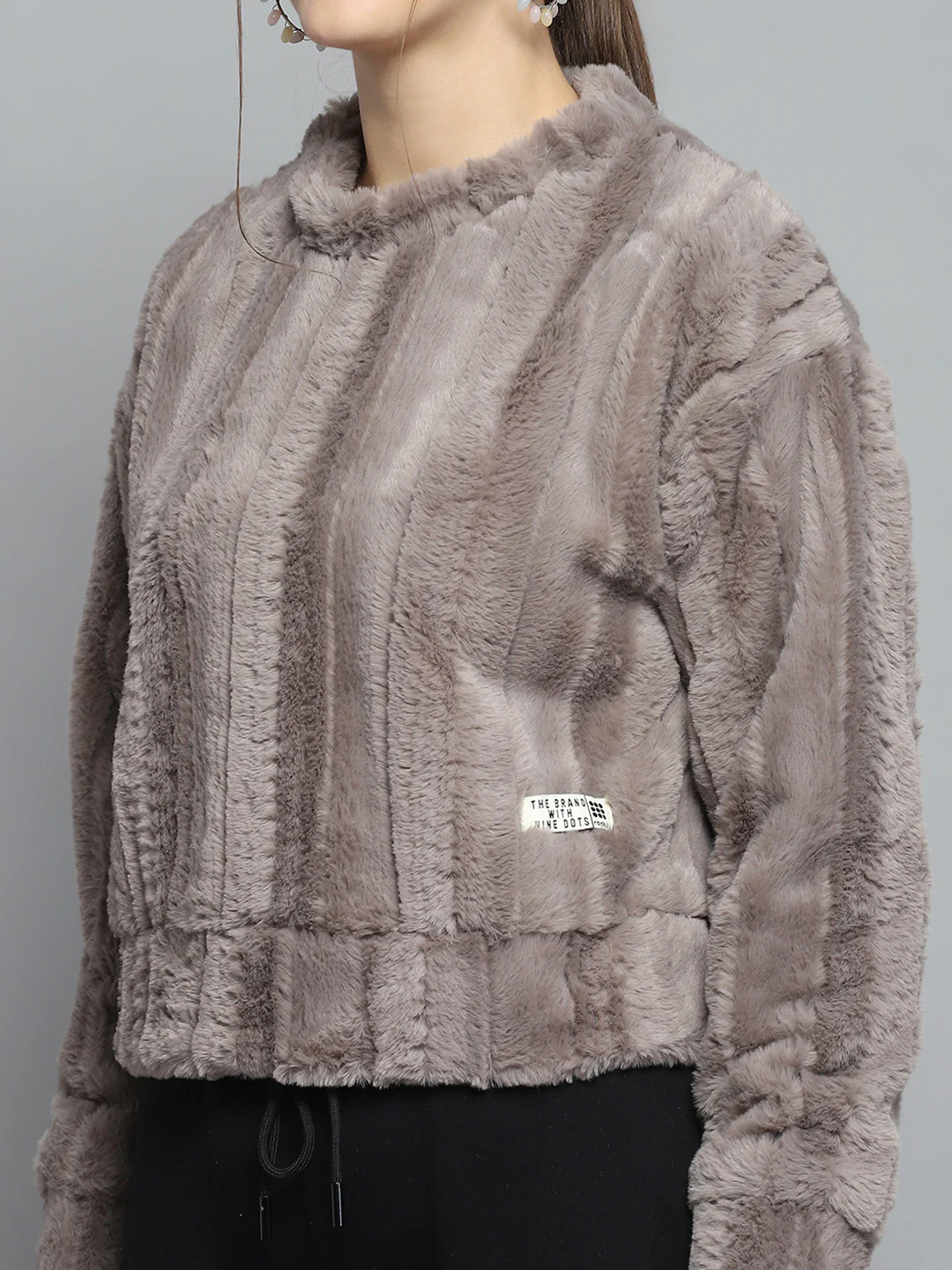 Rock.it Women Grey Solid Round Neck Full Sleeve Sweatshirt - Image 6