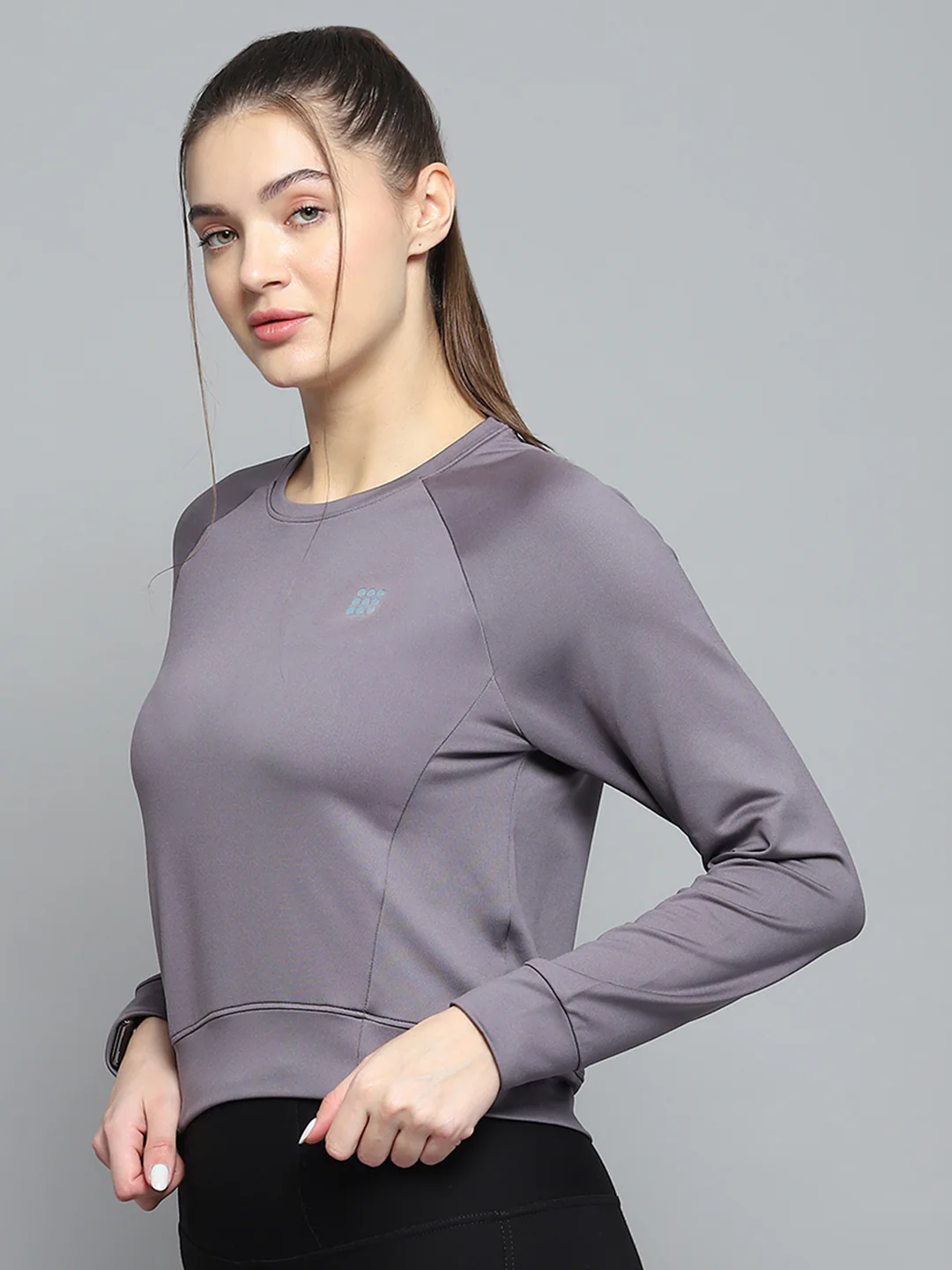 Rock.it Women Grey Solid Round Neck Full Sleeve Sweatshirt - Image 3