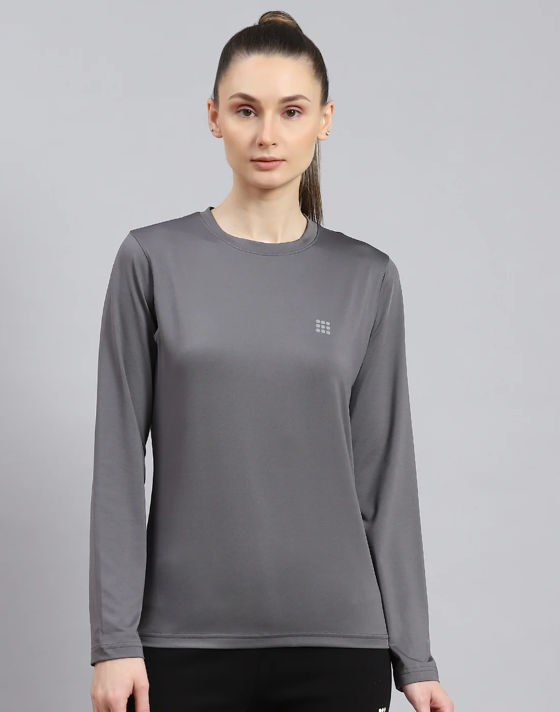 Rock.it Women Grey Solid Round Neck Full Sleeve Top - Image 2