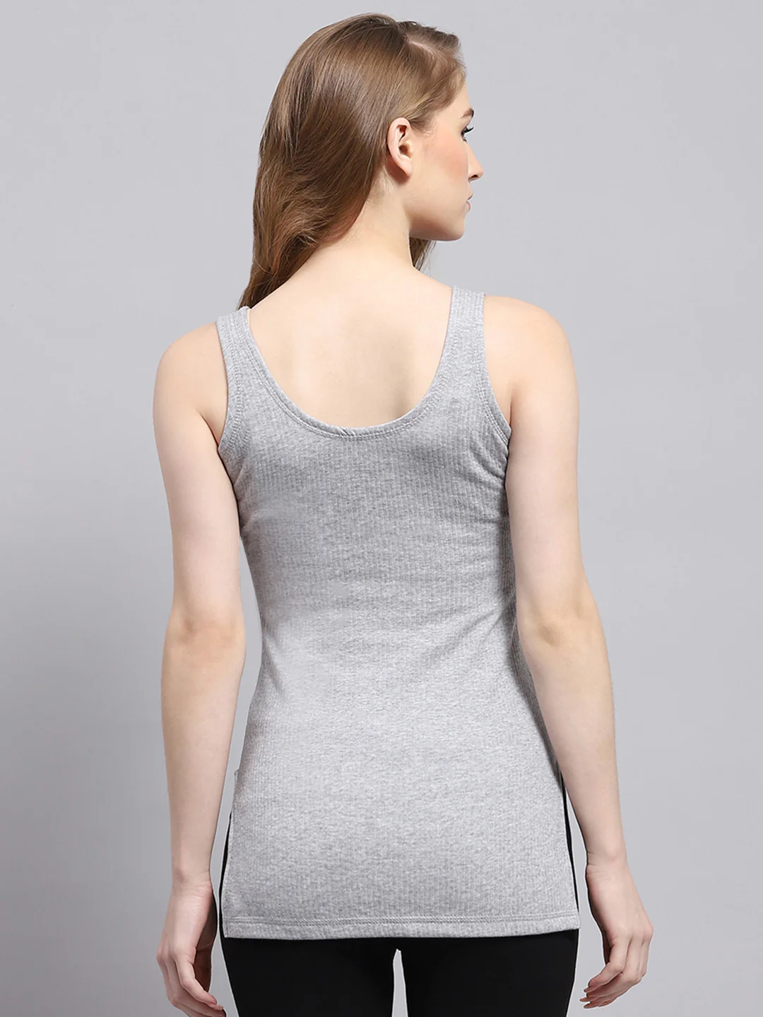 Women Grey Solid Round Neck Sleeveless Thermal Vest - Image 5