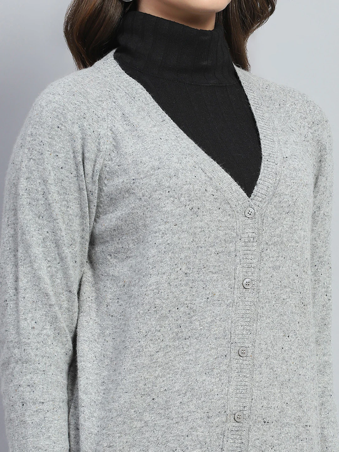 Women Grey Solid V Neck Full Sleeve Cardigan - Image 6