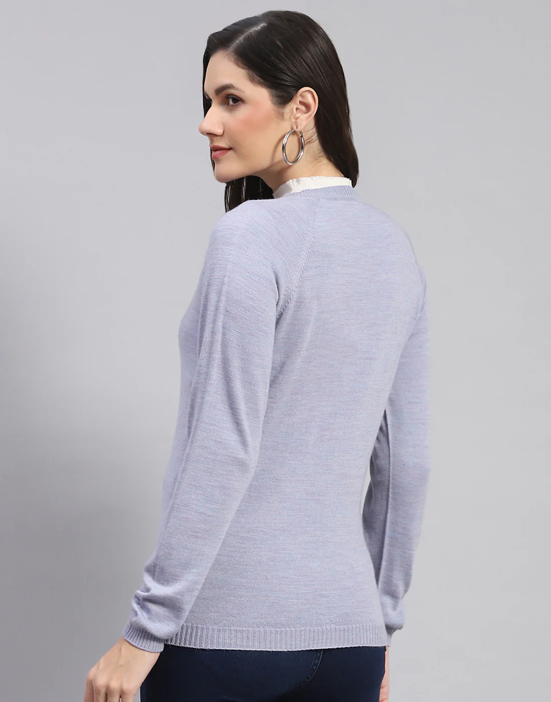 Women Grey Solid V Neck Full Sleeve Cardigan - Image 5
